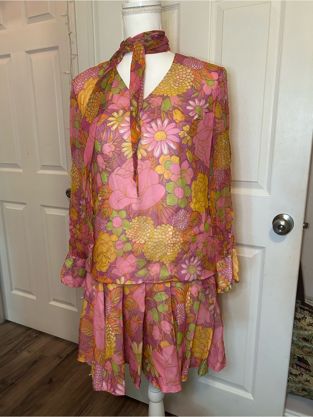 Vinatge 70s Floral n Pink & Yellow dress